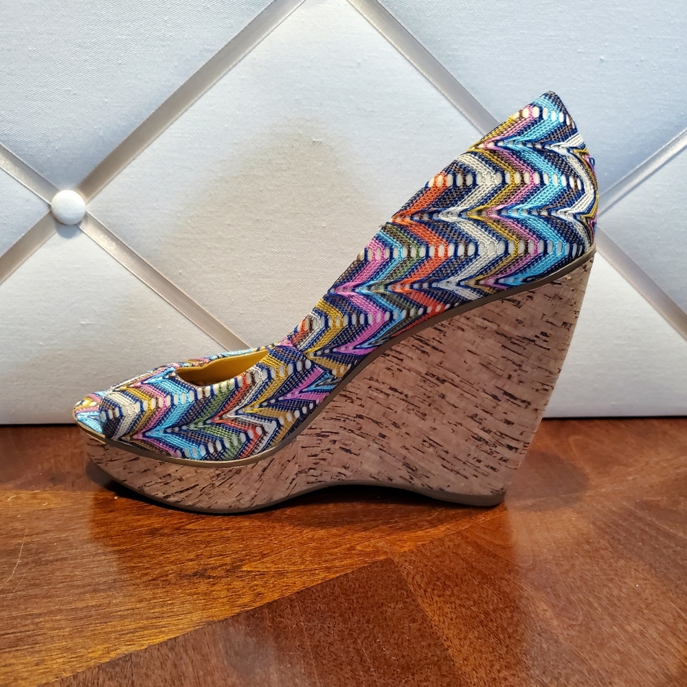 Nine West Wild Thingo Chevron Wedge - Picture 7 of 13